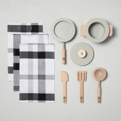 Hearth & Hand with Magnolia -Hearth & Hand with Magnolia GUEST 17c46d8a e5fc 4053 a533 49c8c9ca23e0